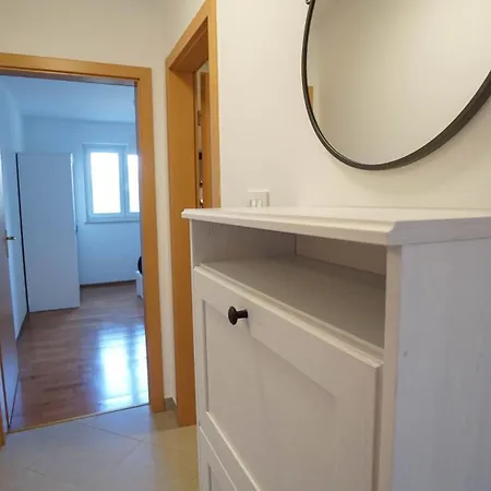 Sandy Apartment *